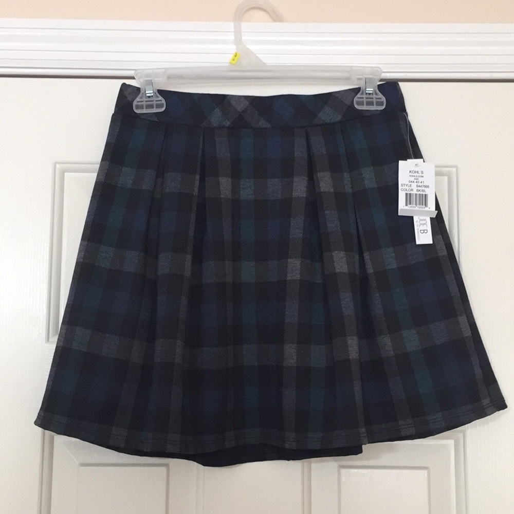 Plaid mini skirt